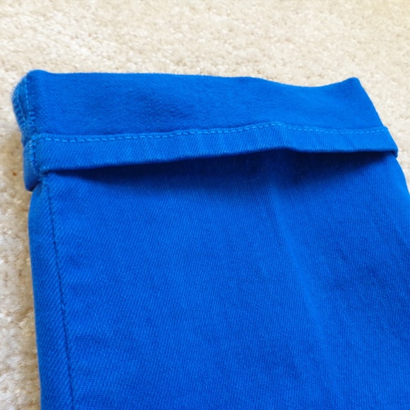 NYDJ Cuffed Capri Jeans Blue - Picture 4 of 8